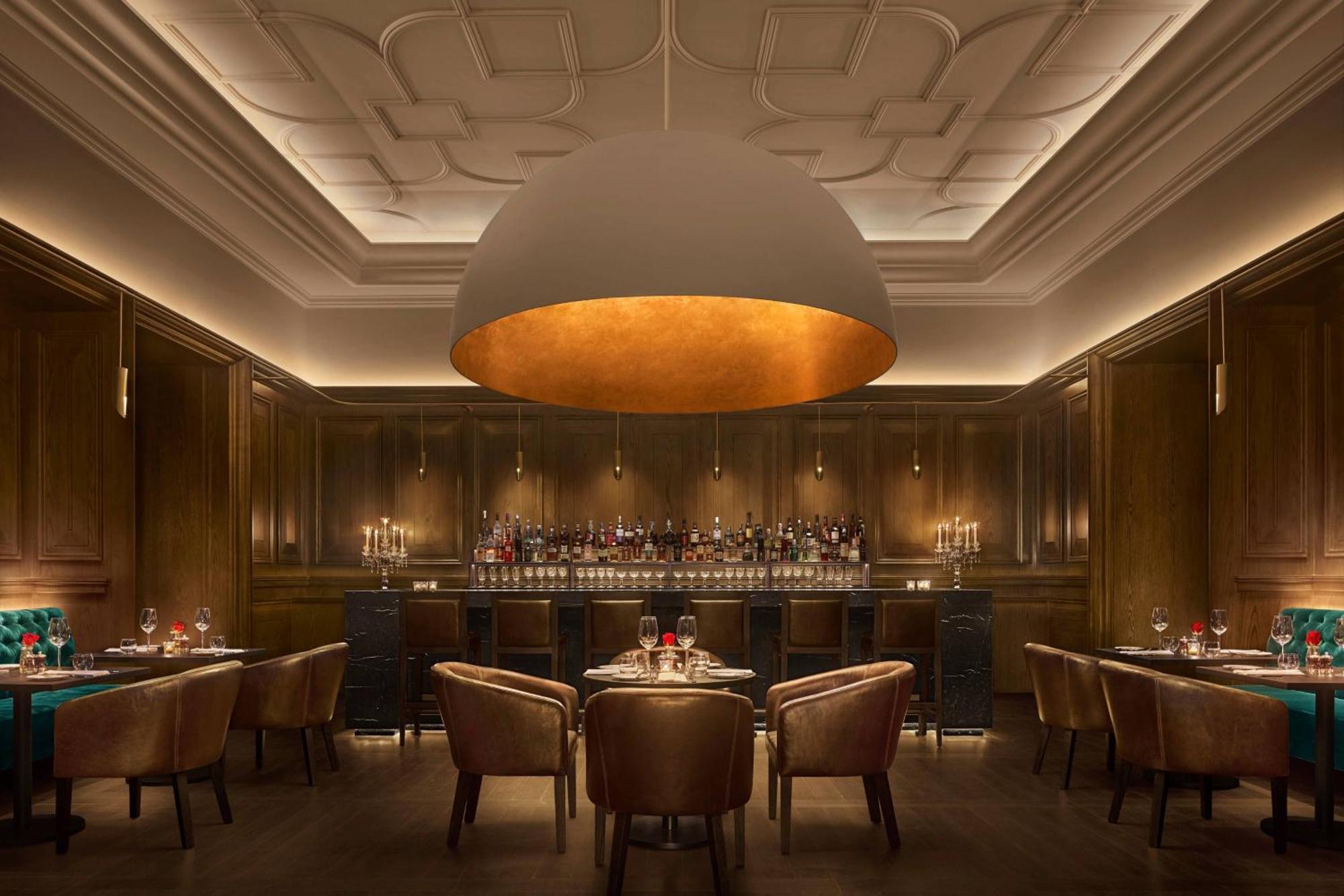 ดิ อาบูดาบี เอดิชั่น Hotel ภายนอก รูปภาพ The Bar at The Connaught