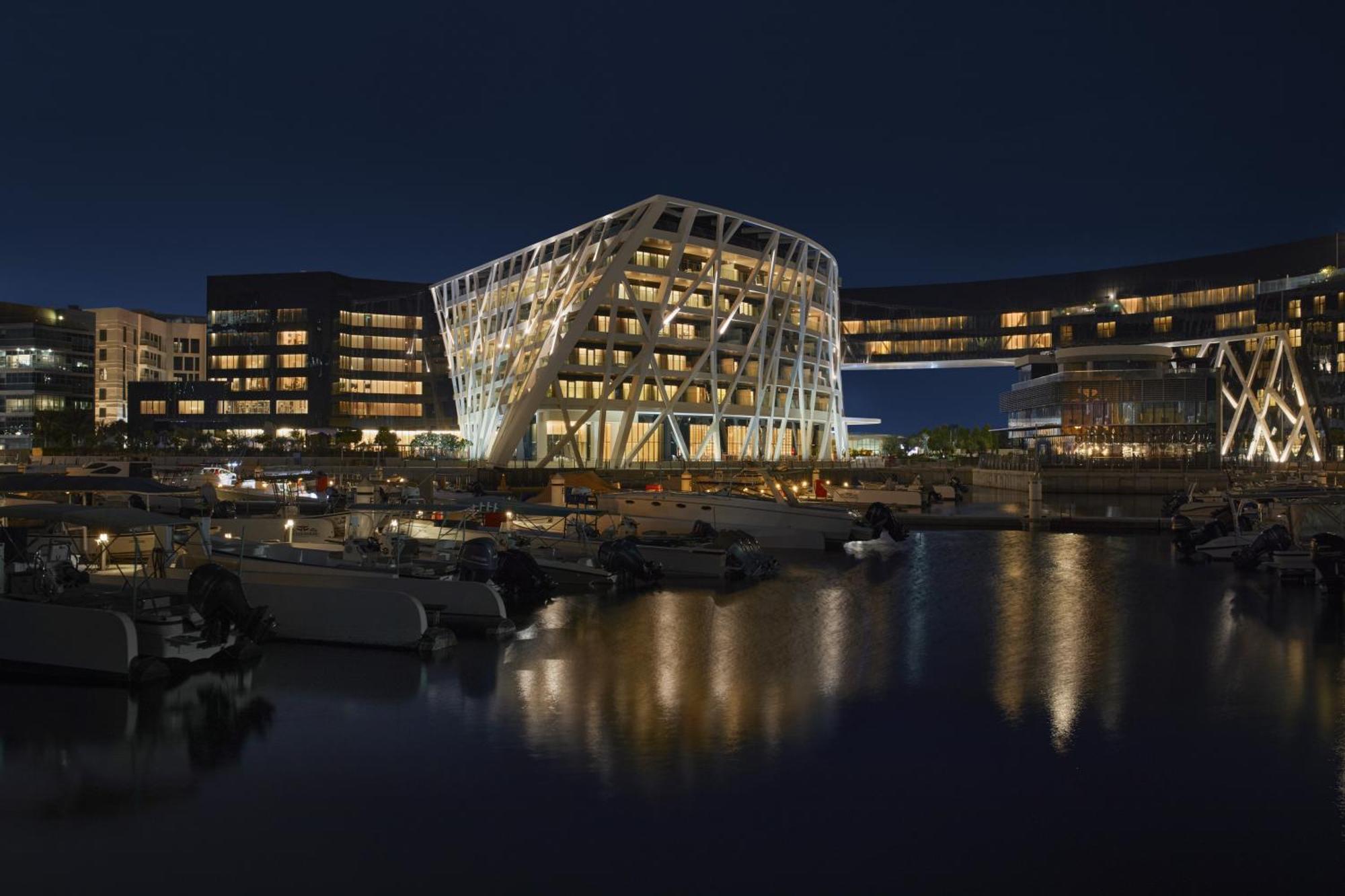 ดิ อาบูดาบี เอดิชั่น Hotel ภายนอก รูปภาพ The Crystal, Copenhagen