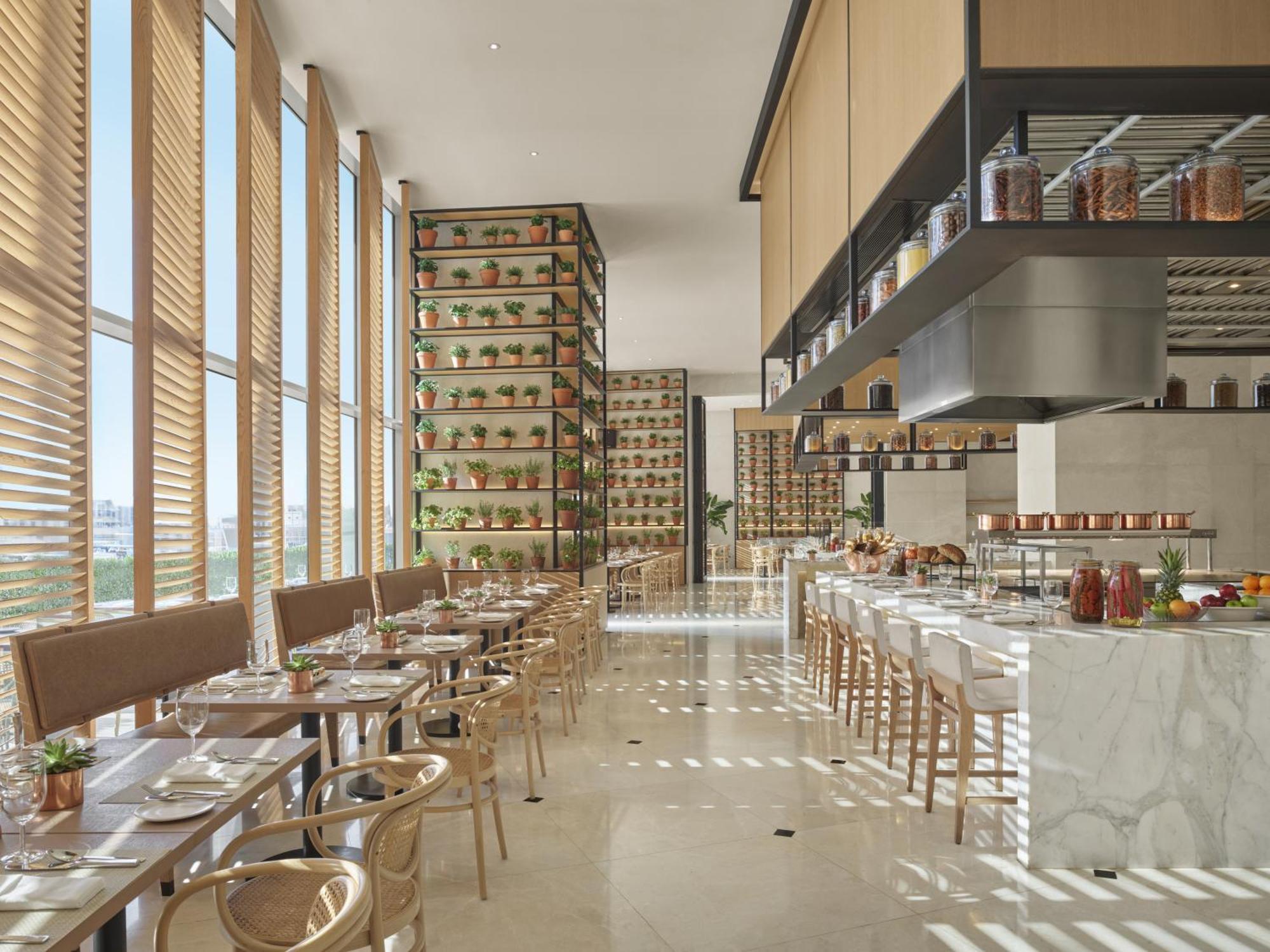 ดิ อาบูดาบี เอดิชั่น Hotel ภายนอก รูปภาพ The restaurant